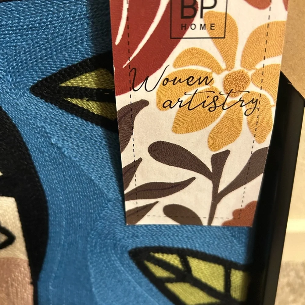 Colorful Frida BP Home Woven Floral Design